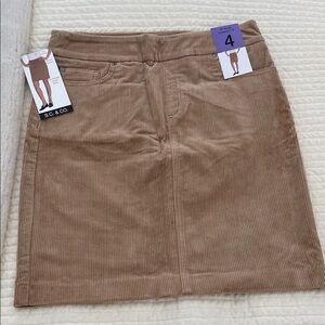 SC & CO Women's Corduroy A-Line Skirt in Camel Size 4 Brand New NWT
